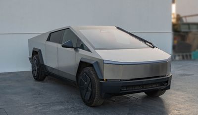 Tesla Cybertruck 2024 Tesla Cybertruck CYBERBEAST (FOUNDATION SERIES)