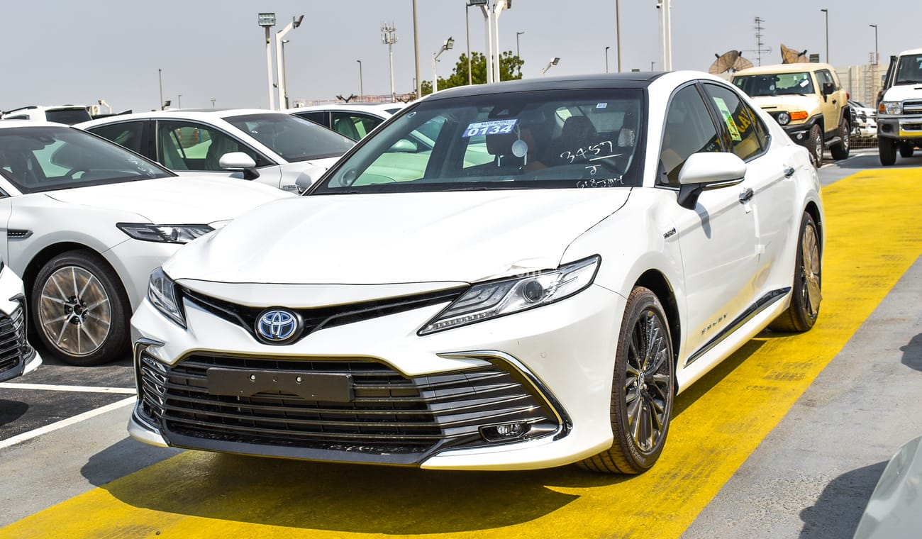 Toyota Camry Lumiere  2.5L Hybrid