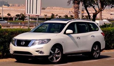 Nissan Pathfinder SV 3.5L (271 HP) 2016 3.5L PANORAMIC (950/-Monthly)