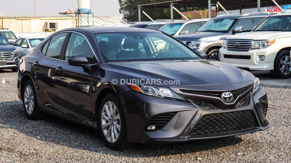 Used Toyota Camry 2020 for sale in Dubai - 451448