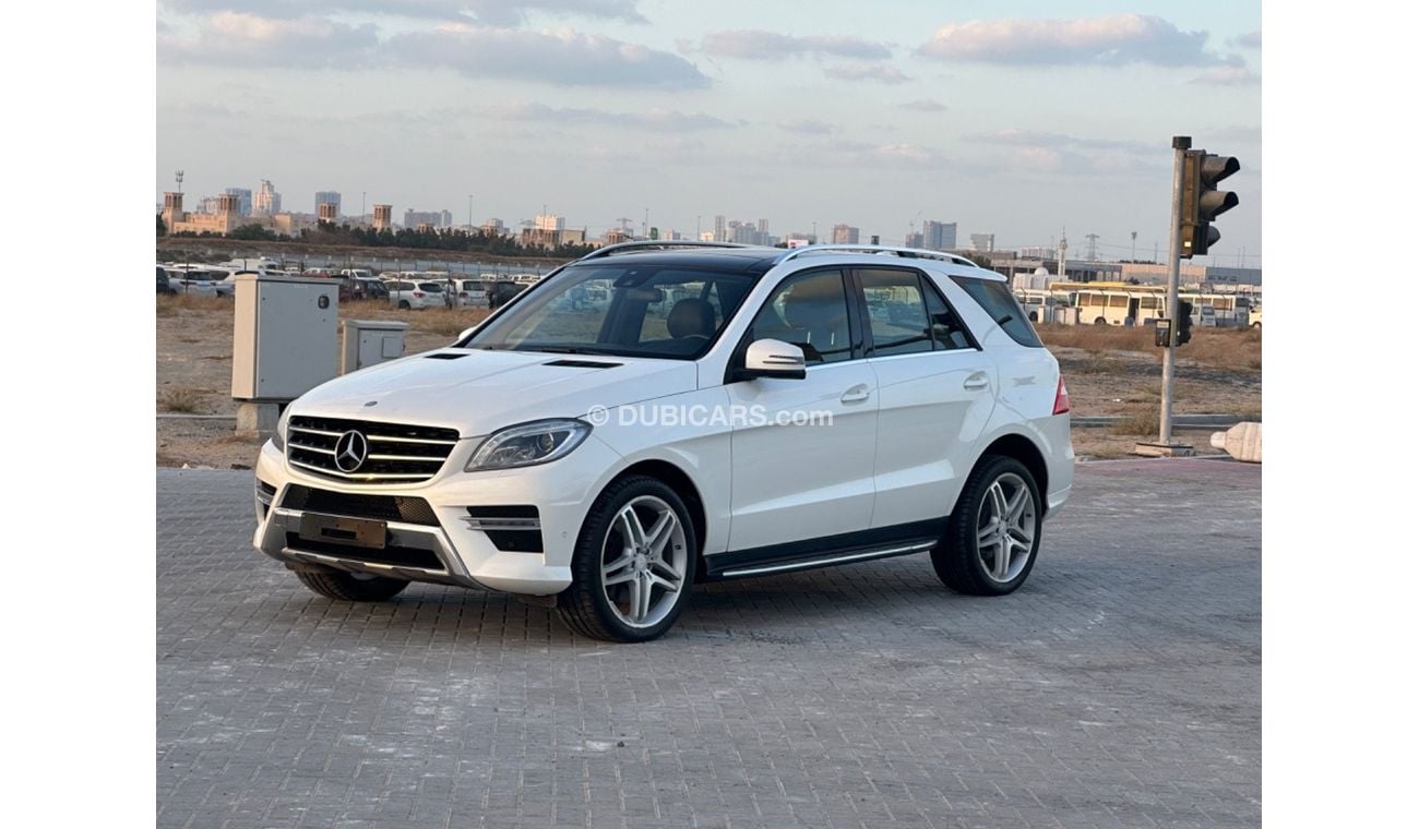 Mercedes-Benz ML 500 MODEL 2013 GCC CAR PERFECT CONDITION INSIDE AND OUTSIDE FULL OPTION