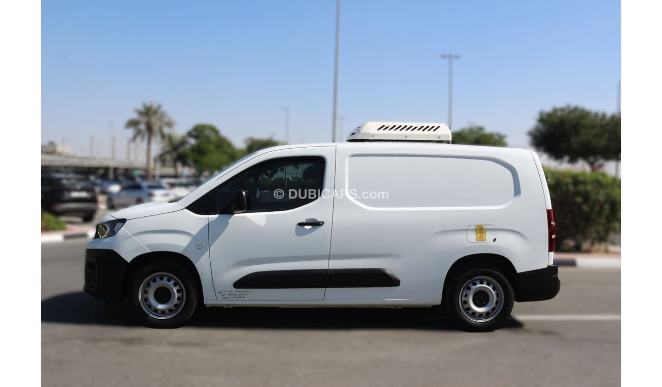 بيجو بارتنر Peugeot Partner 2023 delivery van with Chiller