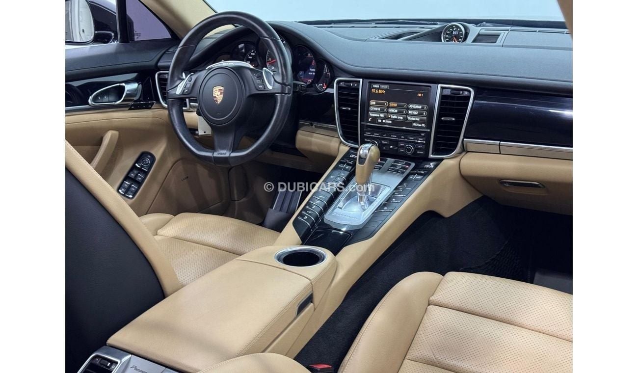 بورش باناميرا 4S 3.0L 2015 Porsche Panamera 4S, Service History, Excellent Condition, GCC