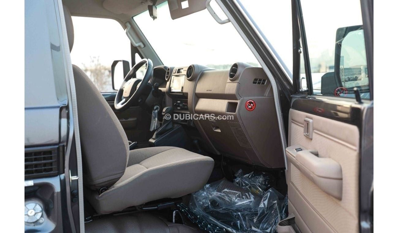 Toyota Land Cruiser Pick Up 2024 Toyota LC79 Single Cab 4.0 - GREY inside BEIGE | Export Only