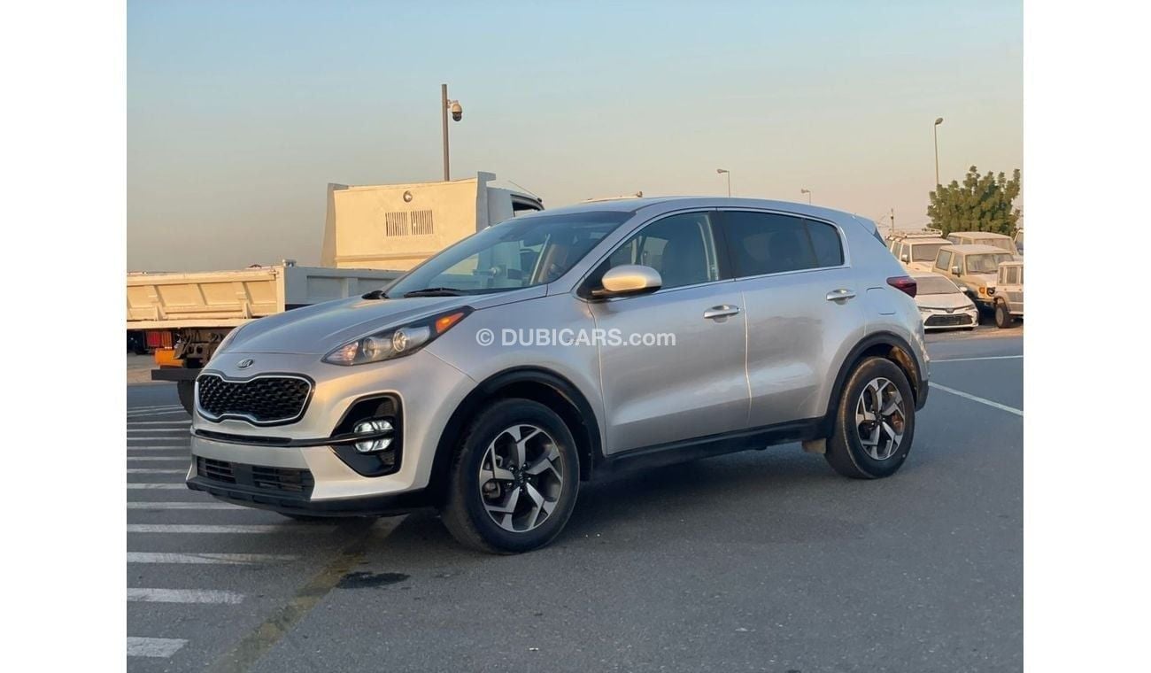 كيا سبورتيج 2021 Kia Sportage 2.4L V4 MidOption+ - AWD 4x4 - Apple & Android Play Full Serviced - 56000 mileage