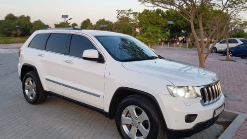 جيب جراند شيروكي Limited Plus 5.7L