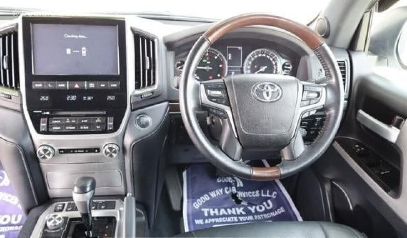 تويوتا لاند كروزر 2018 TOYOTA LAND CRUISER VX LIMITED V8 TURBO