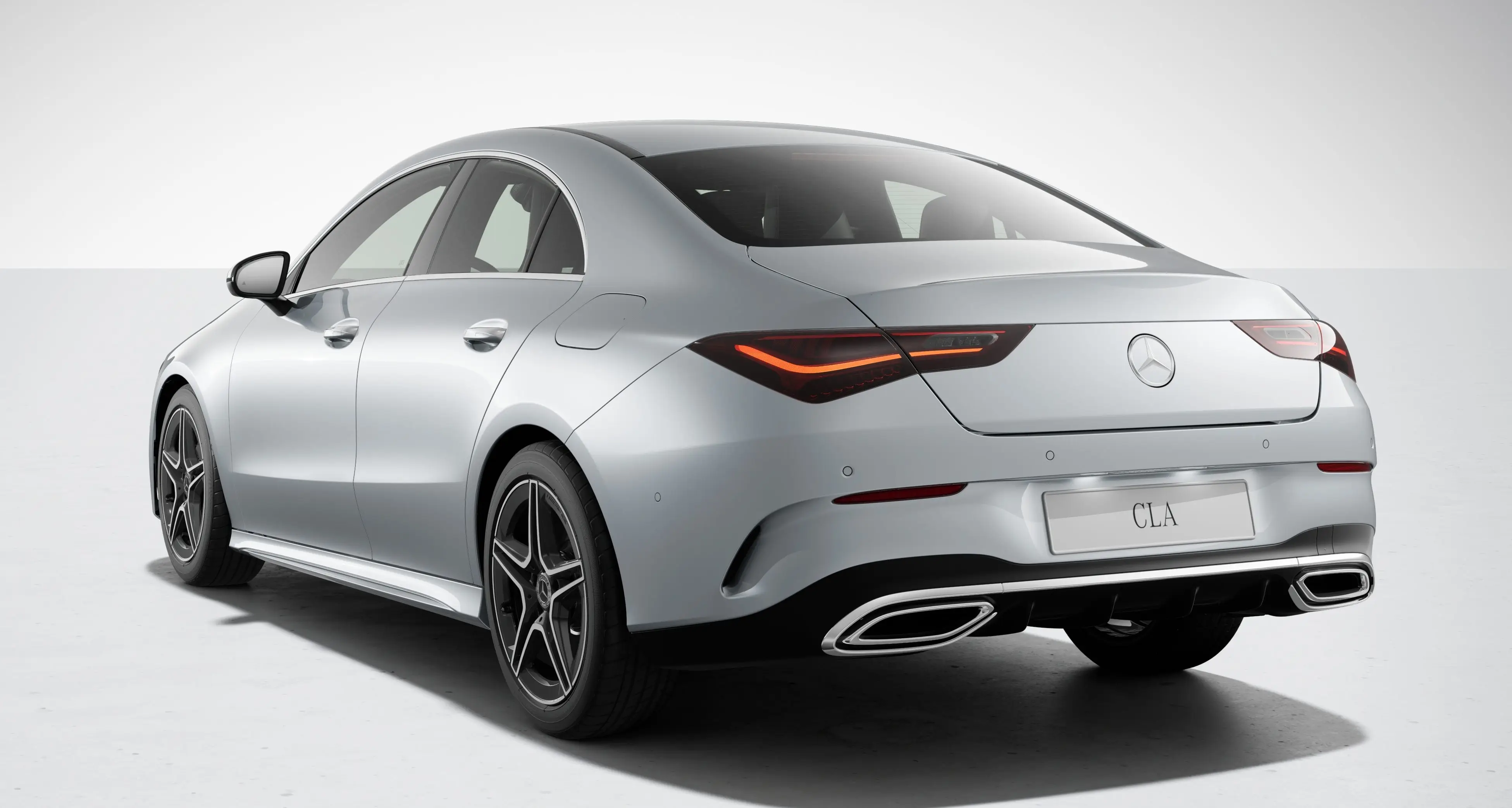 مرسيدس بنز CLE 200 Coupe exterior - Rear Right Angled