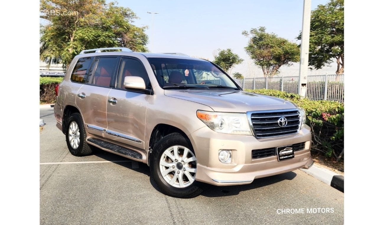 تويوتا لاند كروزر 2014 Toyota Land Cruiser GXR , 5dr SUV, 4.6L 8cyl Petrol, Automatic, Four Wheel Drive