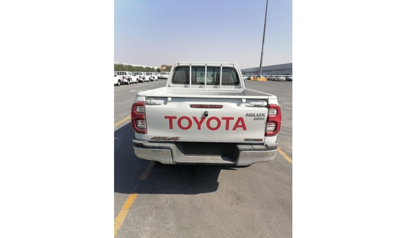 Toyota Hilux 2.4  deseil automatic