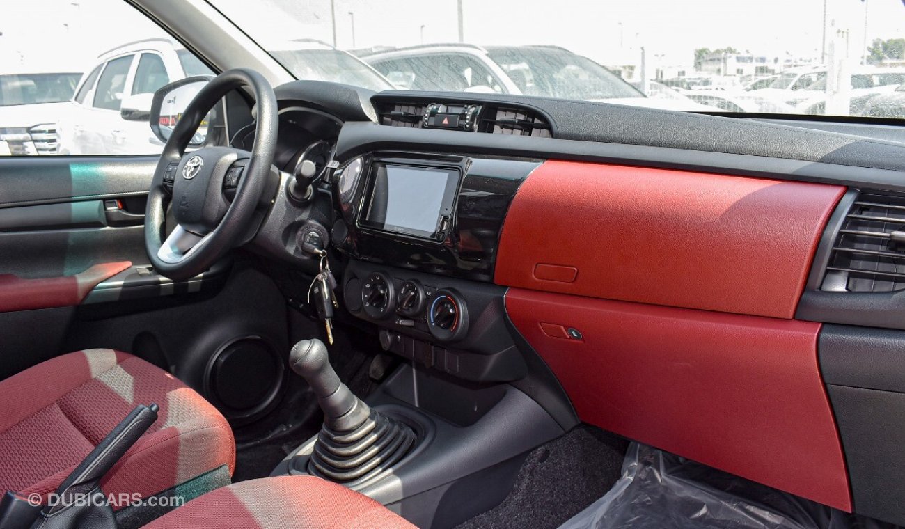 Toyota Hilux 2.7L M/T GAS 2024