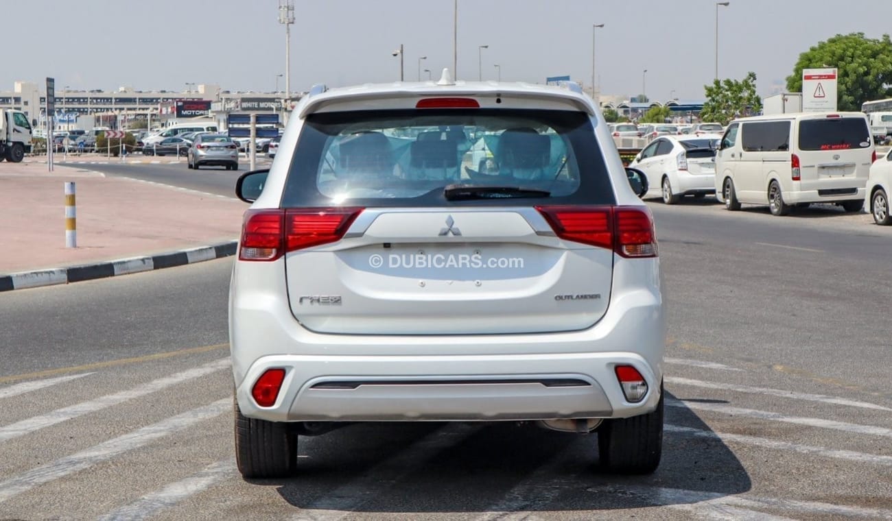 ميتسوبيشي آوتلاندر Brand New Mitsubishi Outlander Enjoy OUTLANDERENJOY  2.4L | 7 Seat | White/Black | 2022 |