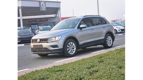 Volkswagen Tiguan SE English