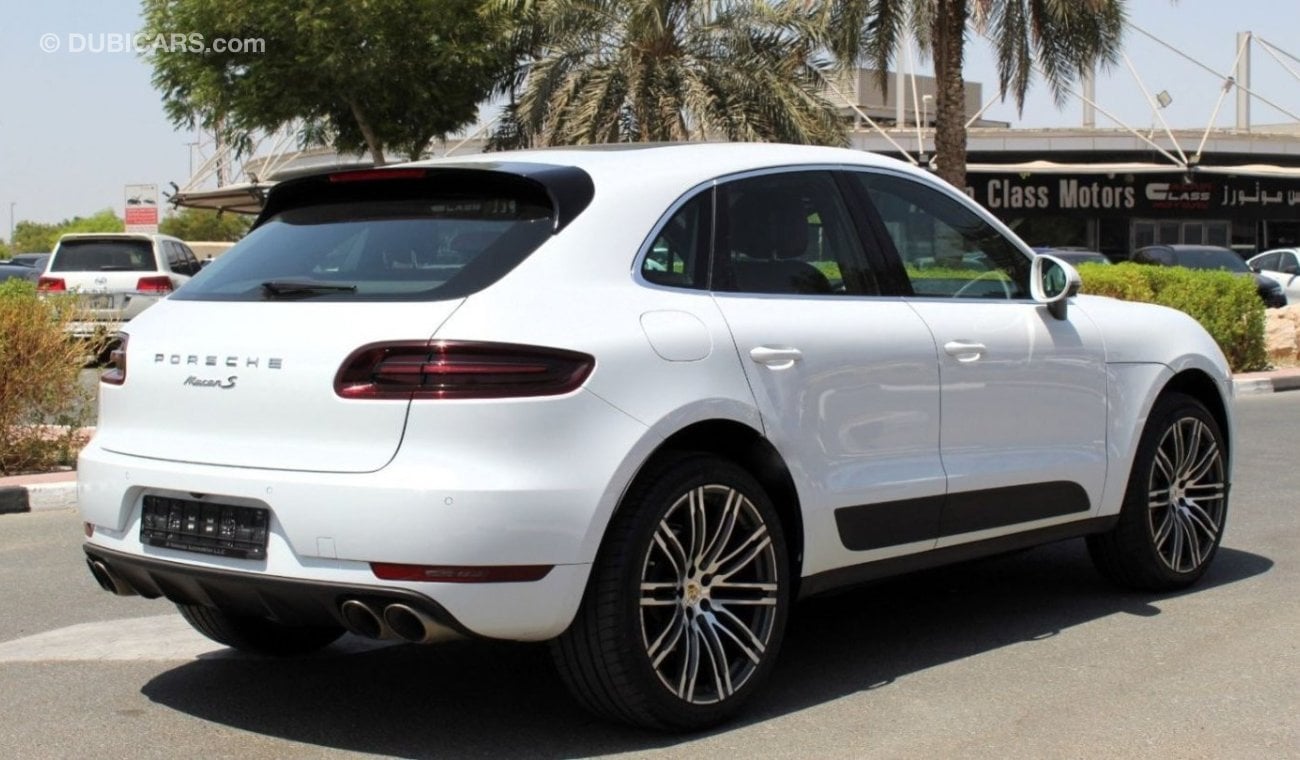 بورش ماكان أس PORSCHE MACAN S 2017 GCC FULL OPTION SINGLE OWNER IN MINT CONDITION