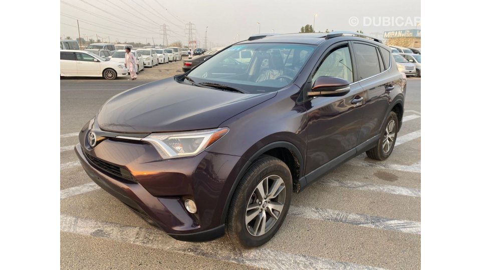 Used Toyota RAV 4 2016 TOYOTA RAV4 XLE AWD / FULL OPTION