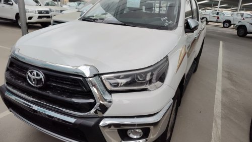 تويوتا هيلوكس Toyota Hilux 2.7 4x4 DC Full option Automatic