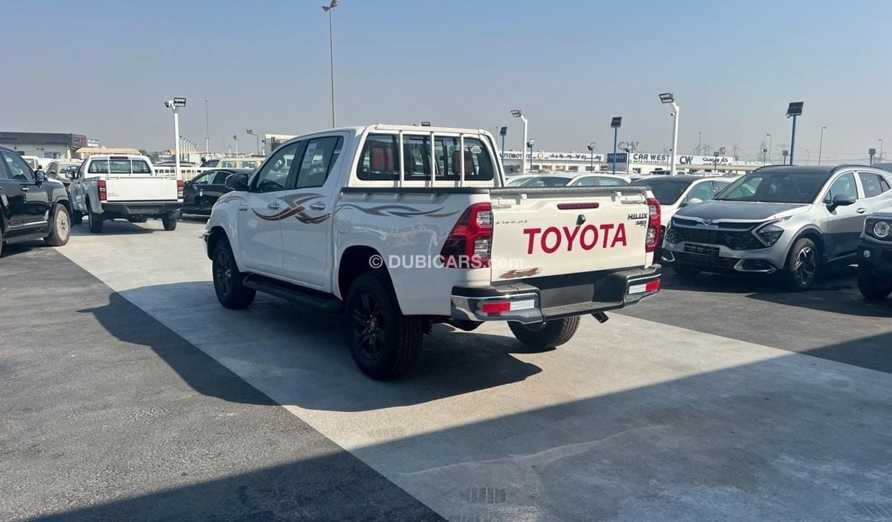 Toyota Hilux 2.7L A/T FULL OPTION