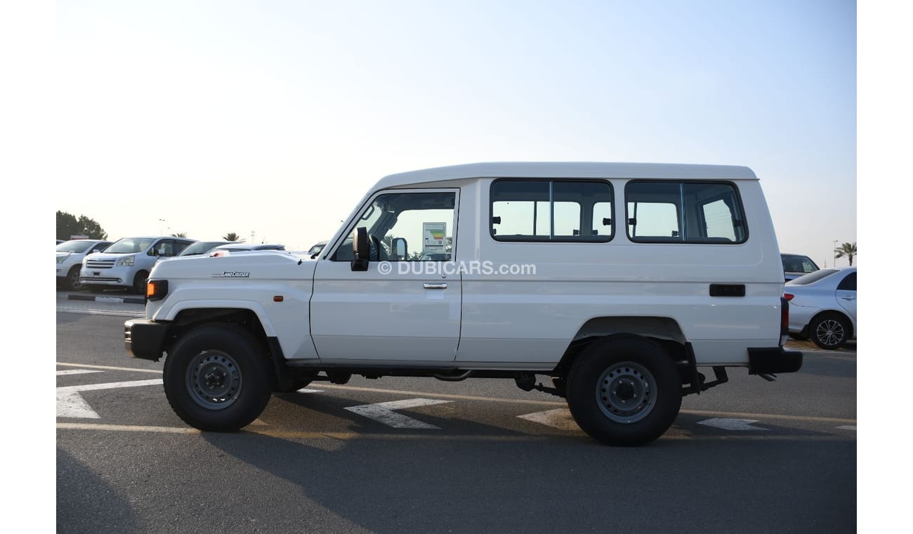 تويوتا لاند كروزر هارد توب 2024 Toyota Land Cruiser Hardtop 4.5L V8 Diesel MT