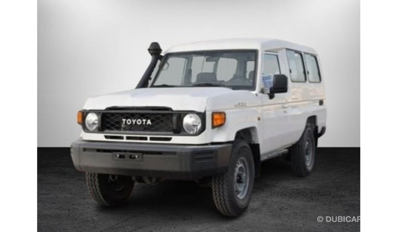 Toyota Land Cruiser Hard Top 3 Doors	| 4.2 L | V6 | Manual | Diesel