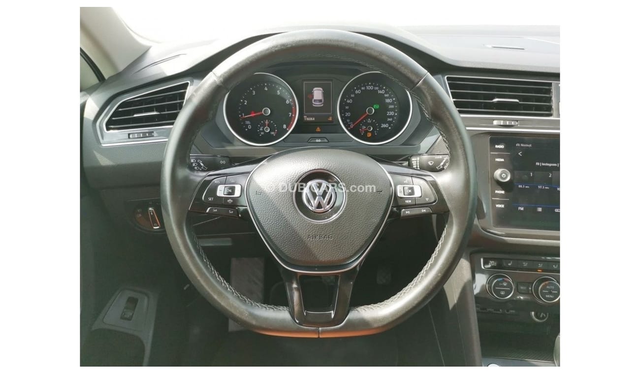 Volkswagen Tiguan SEL