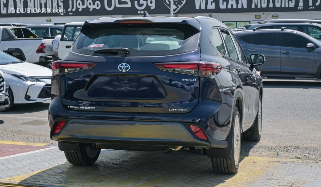 Toyota Highlander Hybrid Limited dark blue