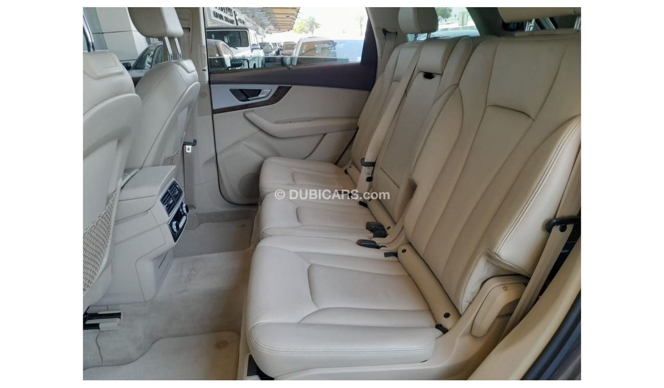 أودي Q7 AED 2000/MONTHLY | 2016 AUDI Q7 45 TFSI QUATTRO | 7 SEATS | GCC | UNDER WARRANTY