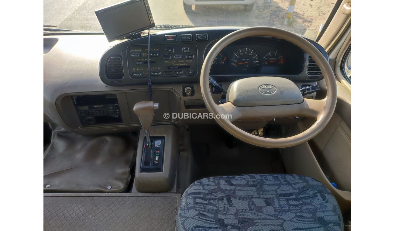 تويوتا كوستر HDB50-0002295 TOYOTA	COASTER (BUS)	CC4200	DIESEL RHD	AUTO	|| RHD