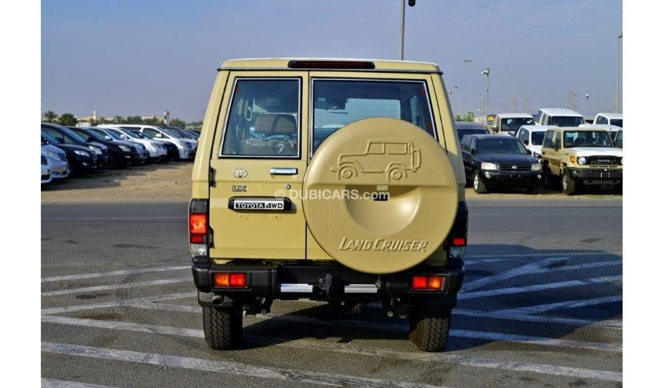 تويوتا لاند كروزر هارد توب 71 SWB DLX 2.8L DIESEL 4WD 5 مقاعد AT-EURO 5