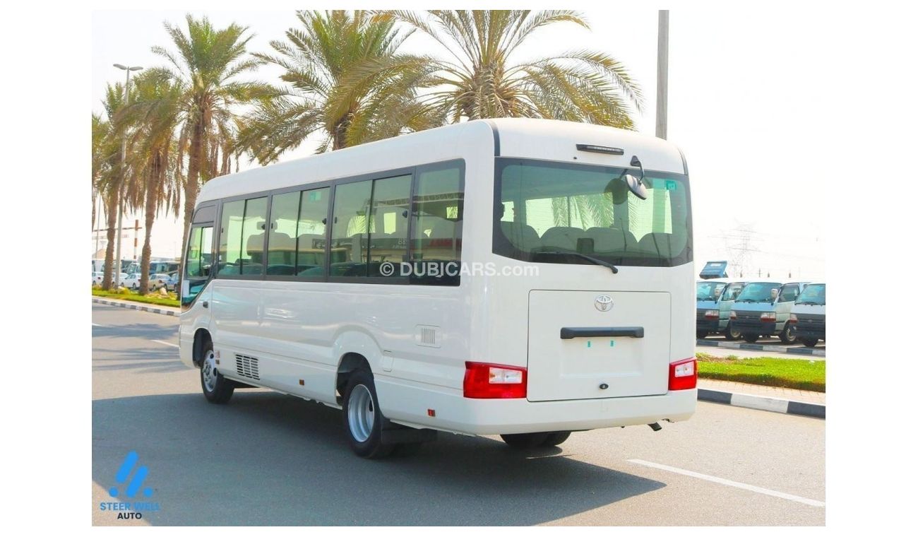 تويوتا كوستر DLX 23 Executive Seats 4.2L Diesel M/T - GCC Specs - Book Now!