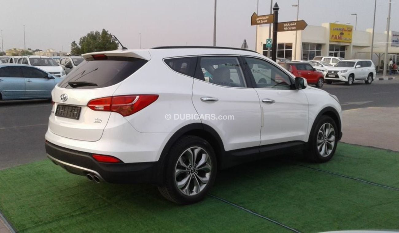 Used Hyundai Santa Fe HYNDI SANTAFE 2014 WHITE NO PIANT NO ACCIDENT