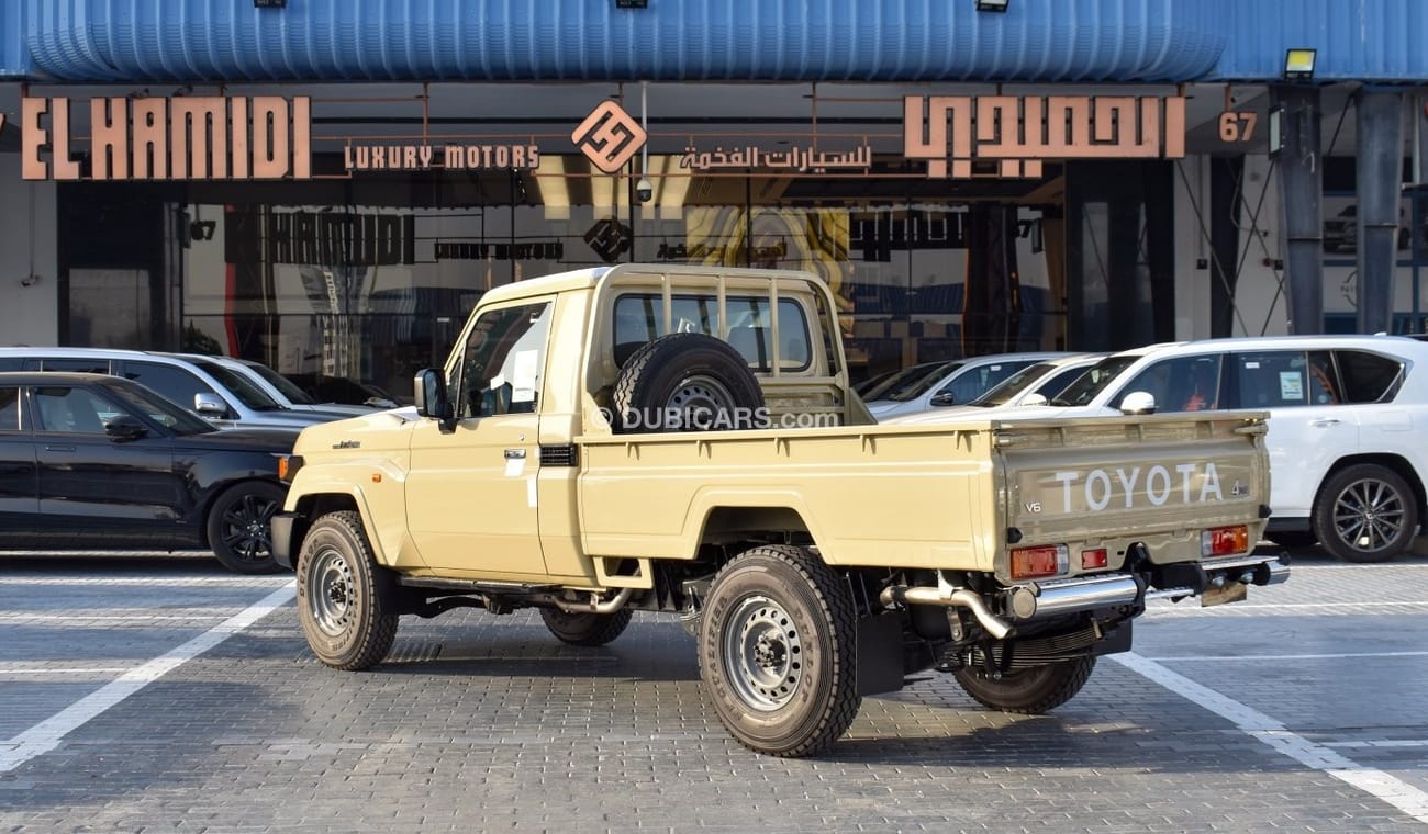 Toyota Land Cruiser Pick Up TOYOTA LC PU SINGLE CABIN LX-G ,4.0L PETROL ,A/T,MY24