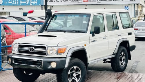 Toyota Land Cruiser Hard Top