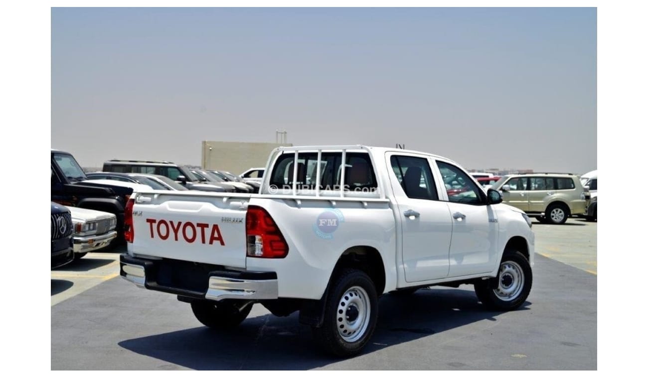 Toyota Hilux Double Cab DLX 2.4L Diesel