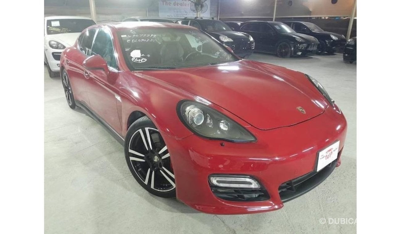 بورش باناميرا جي تي أس PORSCHE PANAMERA GTS 4.8L 2013, WITH GTS INTERIOR PACKAGE, 18 WAY POWER SEATS AND MORE..