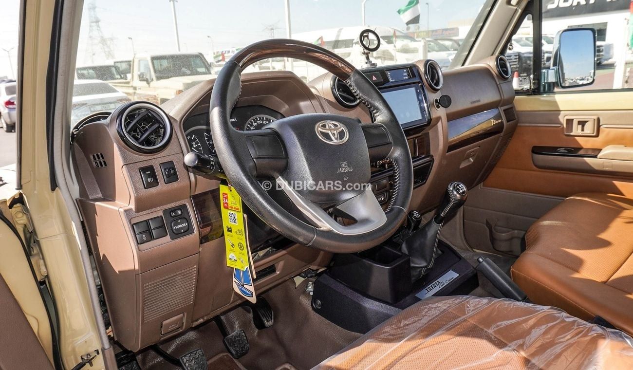 Toyota Land Cruiser Pick Up 4.5L V8 Diesel M/T. Single Cabin