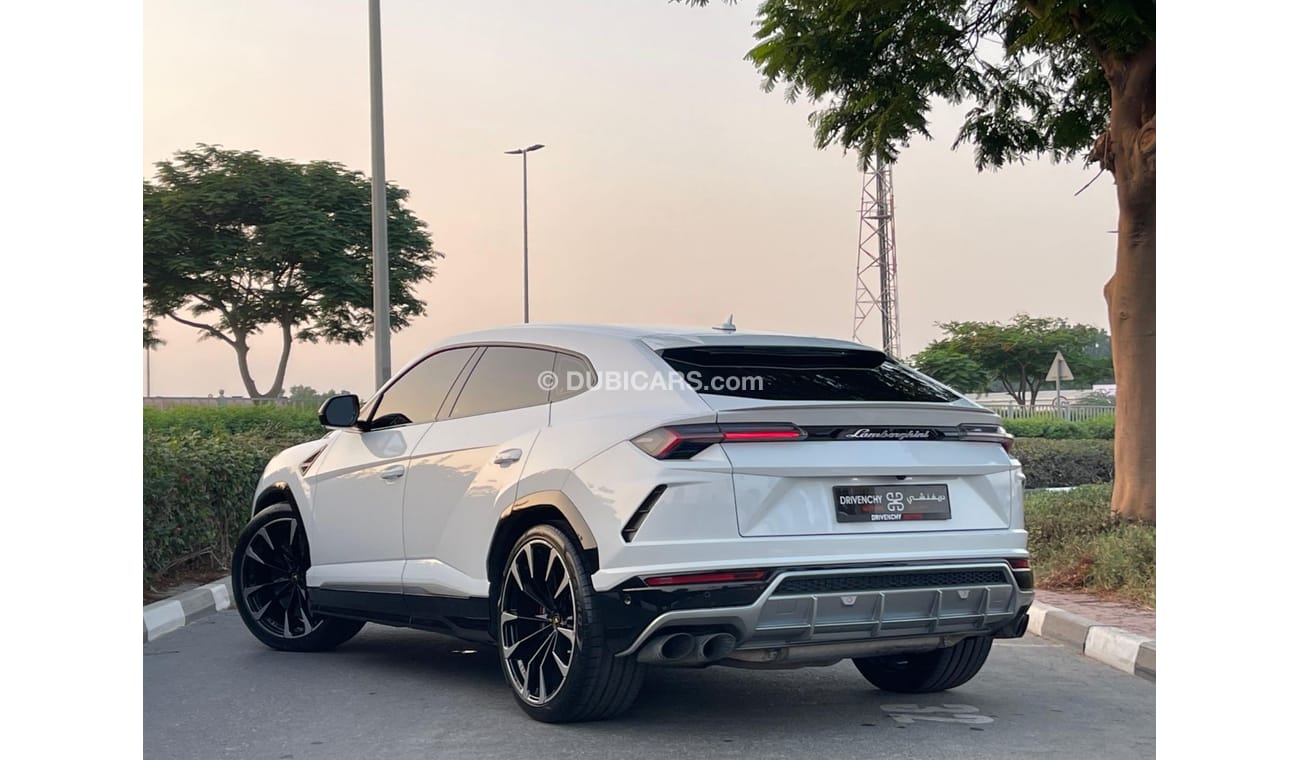 Lamborghini Urus ,  UNDER WARRANTY ,FULL ORIGINAL PAINT ,FULL SERVICE HISTORY