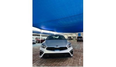 Kia Forte 2020 car in excellent condition with an engine capacity of 2.0 L