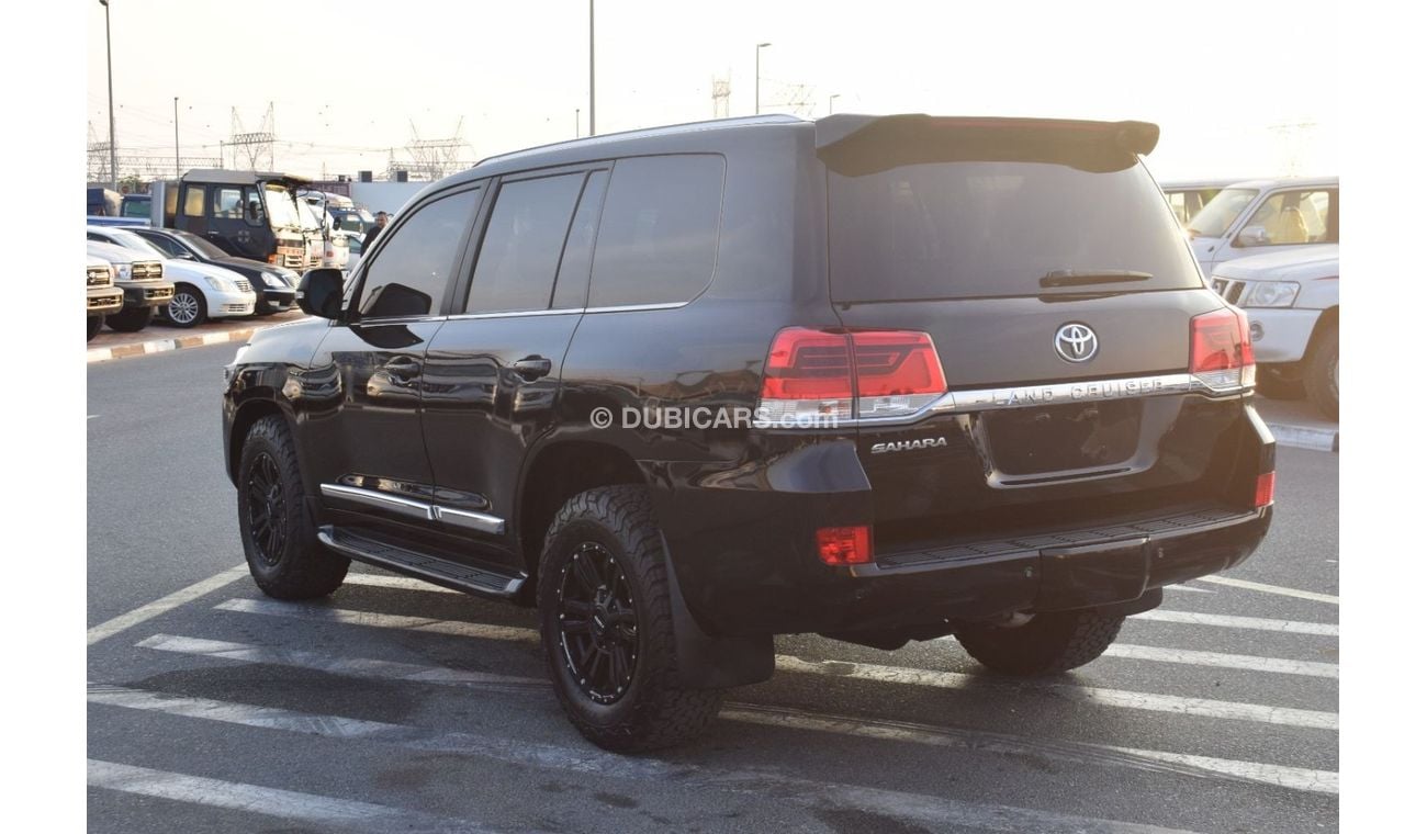 Toyota Land Cruiser 2018 TOYOTA LAND CRUISER SAHARA V8