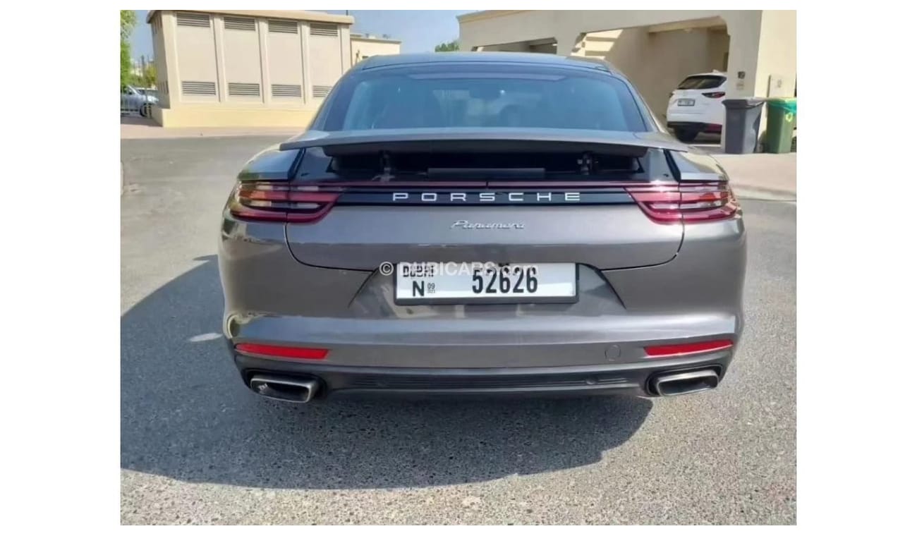 Porsche Panamera Std