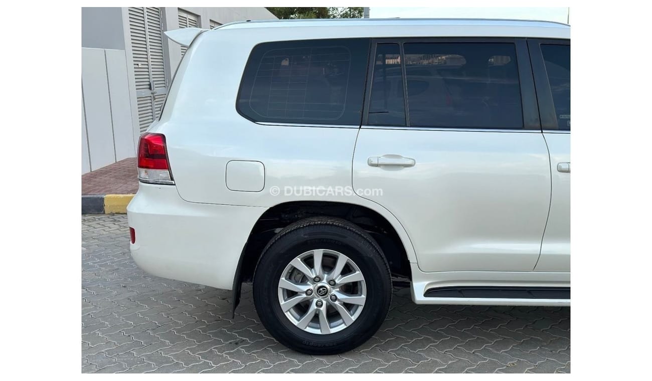 Toyota Land Cruiser EXR GCC