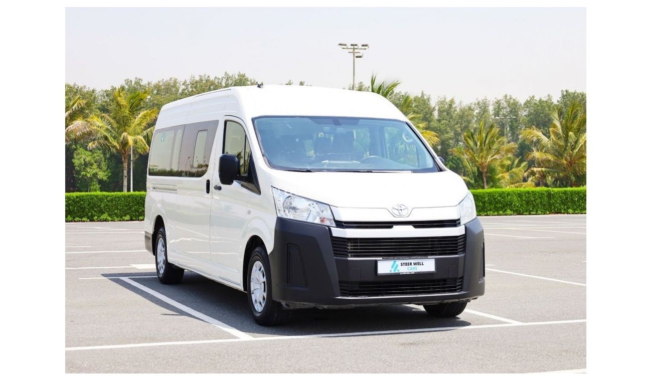 Toyota Hiace High Roof 13 Seater - Petrol | Excellent Condition | GCC Specs