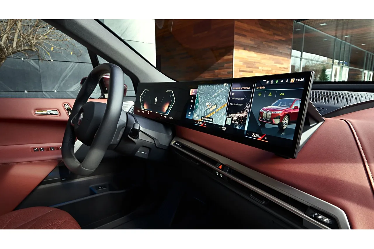 BMW iX interior - Cockpit