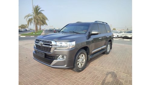 Toyota Land Cruiser VXR- JTMHU09J0C4058044- TOYOTA	LAND CRUISER  2012 -GCC-