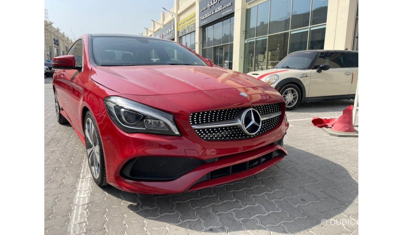 Mercedes-Benz CLA 200