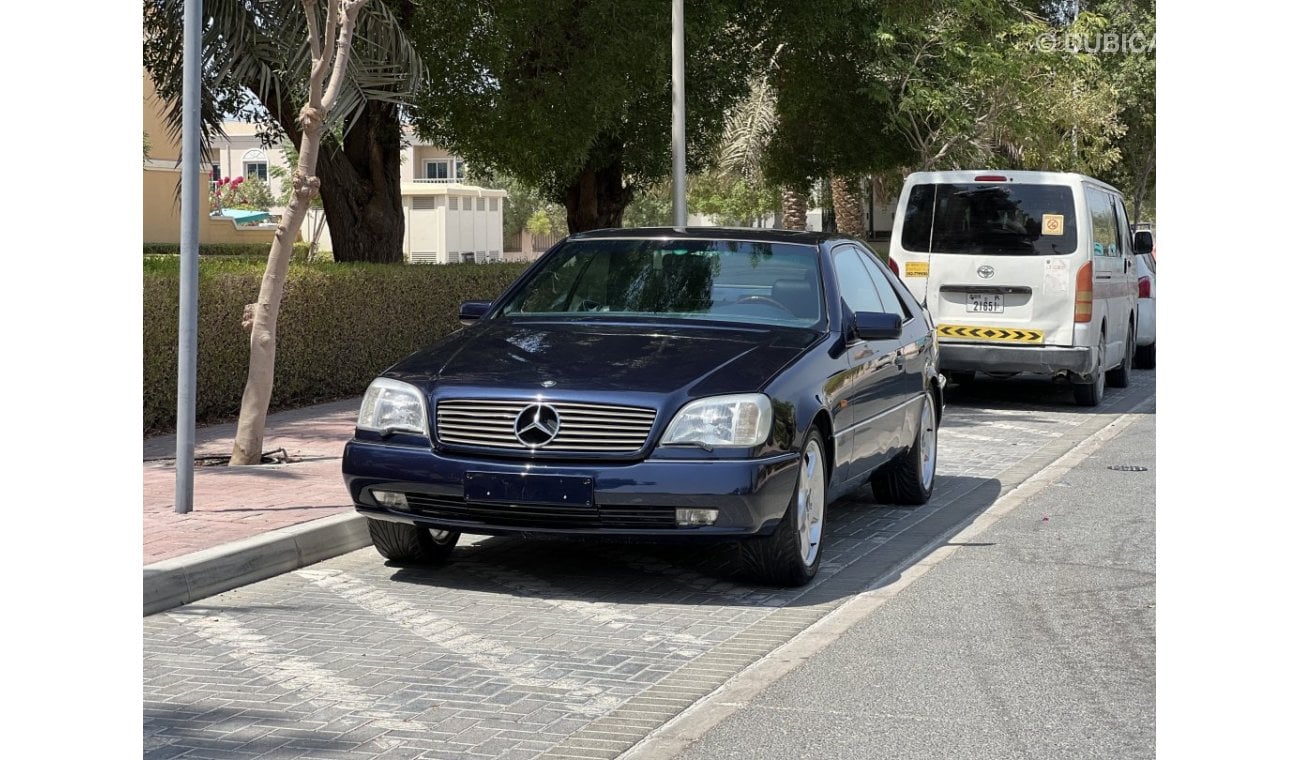 Mercedes-Benz CL 600 W140 V12 with Two Tone Seats