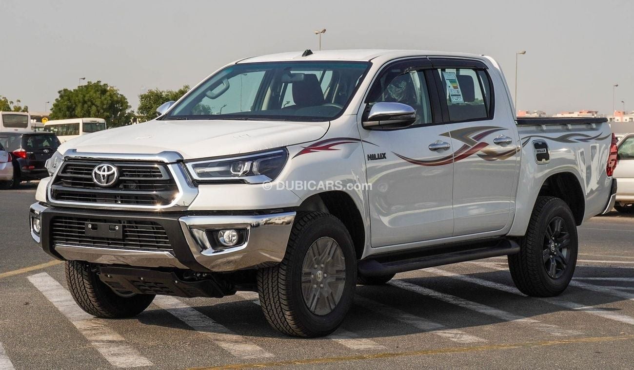 Toyota Hilux SR5. 2.7L 4WD. A/T