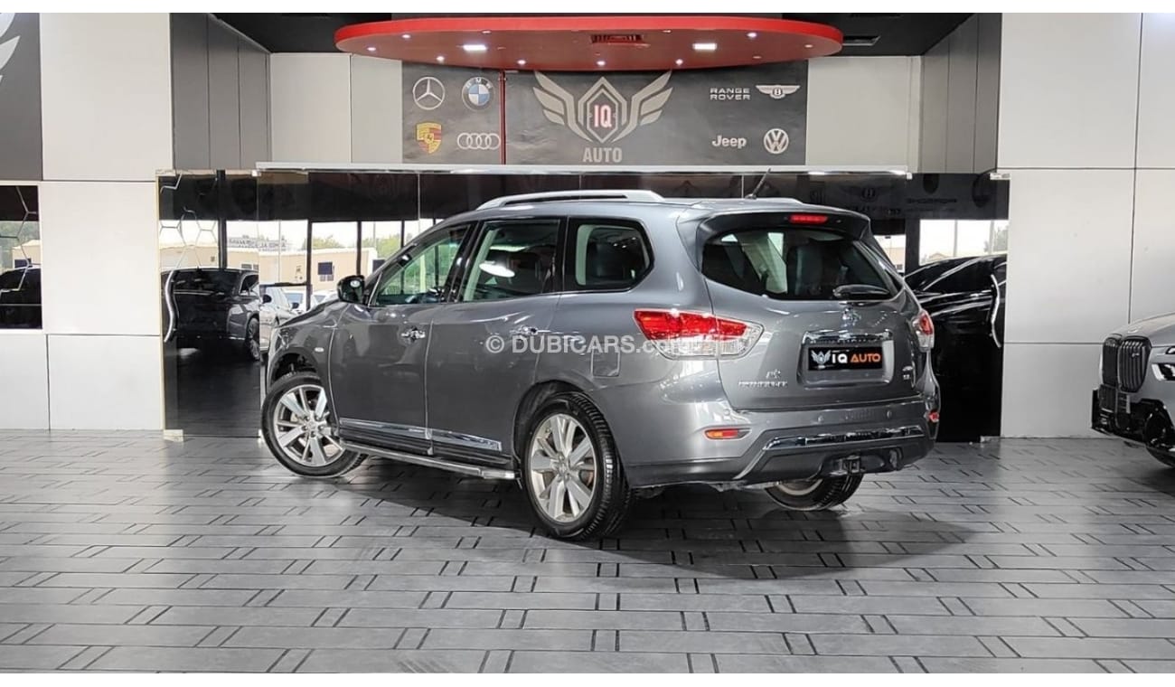 Nissan Pathfinder AED 1,350 P.M | 2016 NISSAN PATHFINDER SL 3.5 L | 7 SEATS | GCC | FULLY LOADED