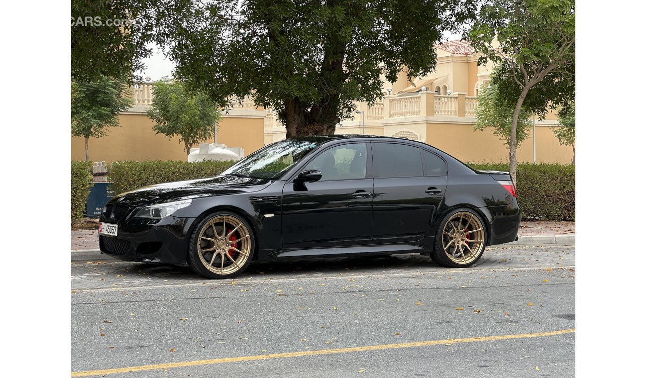 BMW M5 E60 GCC Custom Wheels and Exhaust