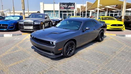 Dodge Challenger SXT For sale