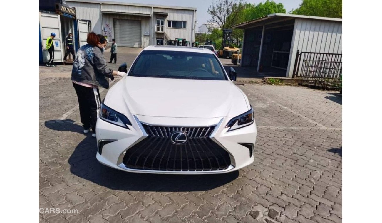 لكزس LS 350 Lexus ES350 - 3.5 - 2022